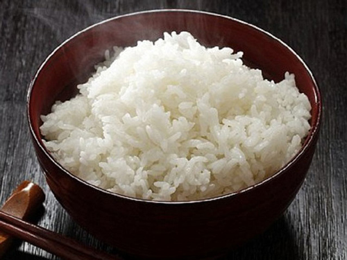 Điểm mặt những thực phẩm cực độc hại khi hâm nóng