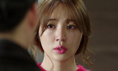 Câu nói ác độc của mẹ chồng khiến nàng dâu mới viết đơn ly dị ngay trong đêm tân hôn