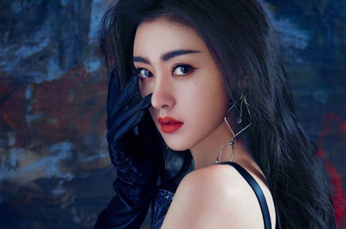 3cung Hoàng đạo nữ được đàn ông say mê săn đón nhưng lại nhiều “kẻ thù” cùng giới