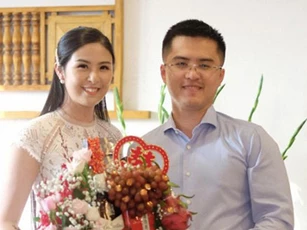 Hot: Lộ ảnh Hoa hậu Ngọc Hân bí mật làm lễ dạm ngõ với bạn trai nhiều năm?