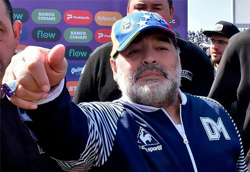 Maradona 'mất gin' năm 13 tuổi