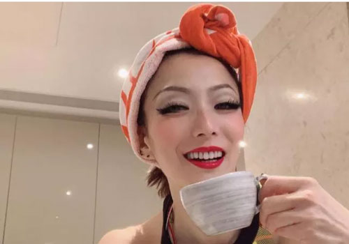 Tiểu tam của chồng trở về, diva Hong Kong bình thản