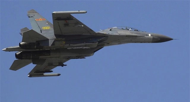 Nga nỗ lực ngăn chặn Trung Quốc “nhái” khí tài quân sự - 1