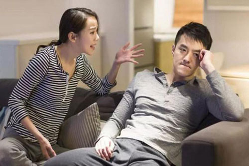 Cô vợ nhất quyết ly hôn chỉ vì chồng không chịu rửa bát