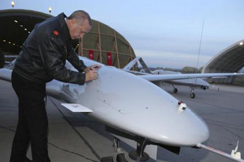 Ba chiếc UCAV của Thổ Nhĩ Kỳ rơi tại Libya