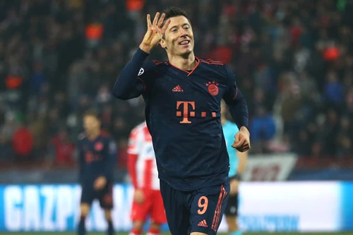 2. Robert Lewandowski (Bayern Munich).