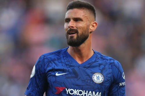 Đội bóng Pháp muốn có Giroud. Tờ The Sun đưa tin, Bordeaux đang rất muốn có sự phục vụ của chân sút Olivier Giroud. Tuy nhiên, ngôi sao người Pháp lại không muốn trở về quê hương thi đấu và nhiều khả năng sẽ gia nhập Inter Milan trong thời gian tới.