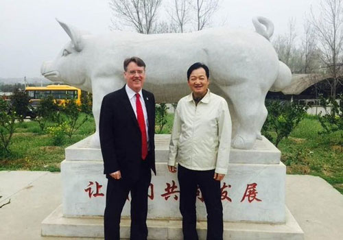 Tỷ phú thịt lợn Trung Quốc kiếm tiền nhanh nhất thế giới