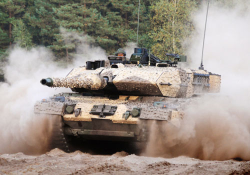 Mang pháo 140mm, tăng Đức có đấu được với Armata?