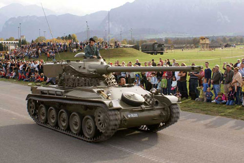 Lý do Việt Nam từng sở hữu chiếc "xe tăng kỳ lạ" AMX-13-75 của Pháp