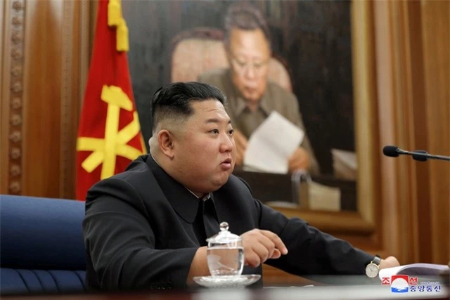 Ông Kim Jong-un chủ trì hội nghị quân sự giữa lúc căng thẳng với Mỹ - 2
