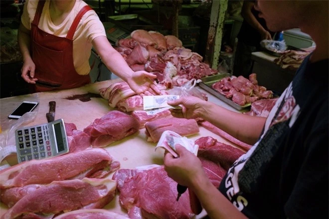 Tỷ phú thịt lợn Trung Quốc kiếm tiền nhanh nhất thế giới