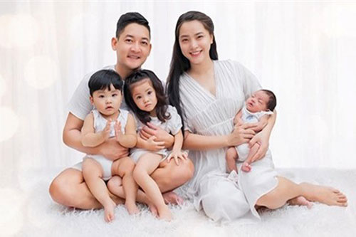 Mỹ nhân Việt được chồng tặng nhà lầu, xe hơi vì "chiến tích" này