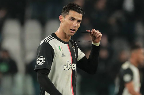 Top 10 tiền đạo cắm xuất sắc nhất thế giới năm 2019: Ronaldo đầu bảng