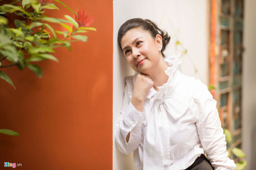 Kim Thư tiết lộ cuộc sống đẫm nước mắt sau ly hôn Phước Sang