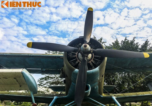 Việt Nam từng sở hữu máy bay cánh bằng có thể... bay giật lùi