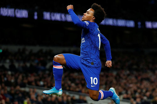 Đội hình tiêu biểu vòng 18 Premier League: Vinh danh Willian