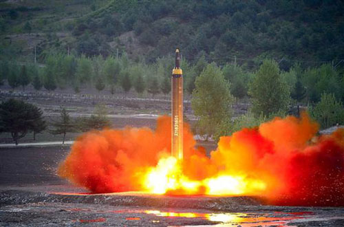 Triều Tiên mở rộng nhà máy chế tạo tên lửa có tầm phóng tới Mỹ
