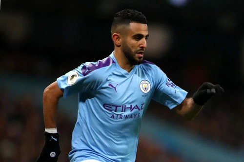 Tiền đạo: Riyad Mahrez (Man City).