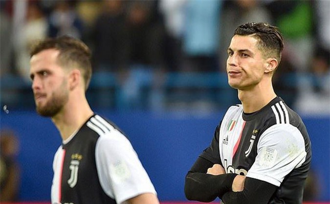 Ronaldo không thể giúp Juve đoạt Siêu cúp Italia