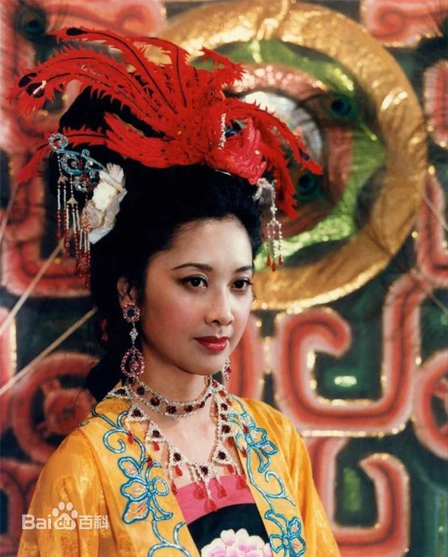 Sắc đẹp mỹ lệ của nữ vương là kiếp nạn tình của Đường Tăng.