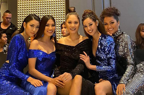 Top 3 Hoa hậu Hoàn vũ, H’Hen Niê, Hương Giang đọ sắc bất phân cùng khung hình, netizen dán mắt vào chân dài của 5 người