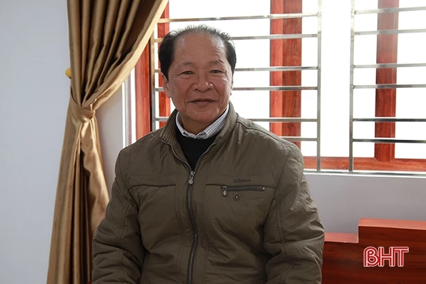 Ông Nguyễn Văn Việt: Ngoài kinh nghiệm, tôi luôn tuân thủ quy trình kỹ thuật, theo dõi con nước (thủy triều), nắm tình hình dịch bệnh, đảm bảo ngao luôn phát triển khỏe mạnh
