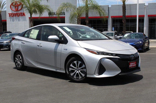 1. Toyota Prius 2020.