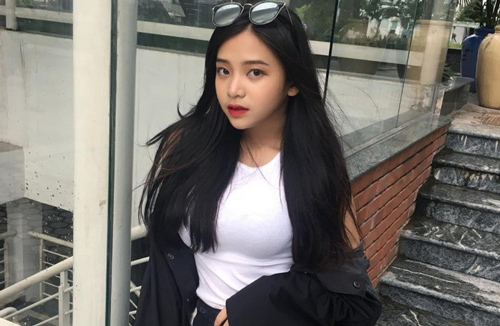 Khoe ảnh quyến rũ hết nấc, gái xinh 2K1 được gán danh “thiên thần“