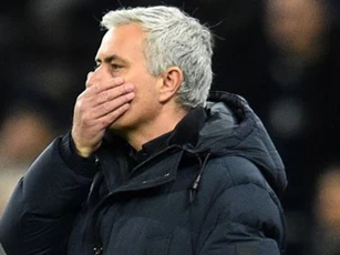 Mourinho đang cùn mòn tuyệt chiêu thành danh của mình