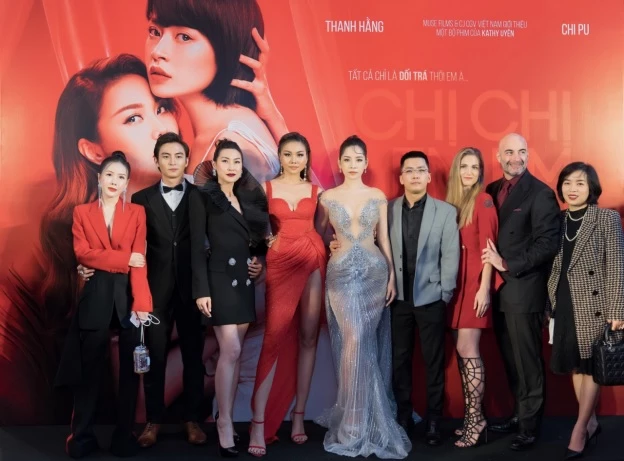 Chị Chị Em Em chính thức ra rạp ngày 20/12/2019. Chị Chị Em Em chính thức ra rạp ngày 20/12/2019.