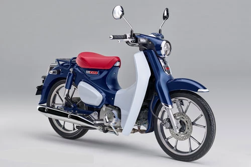 10. Honda Super Cub C125 2020 (giá: 3.868 USD).