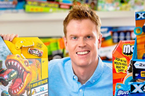 Bỏ ngang đại học, Nick Mowbray trở thành ông chủ đế chế đồ chơi triệu USD