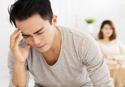 Em gái giới thiệu cho tôi cô bạn thân ngoại hình bình thường gia cảnh thì nghèo, tôi ngao ngán lắc đầu nhưng khi tình cờ chứng kiến việc làm của cô ấy trong bệnh viện, tôi gật đầu ngay lập tức