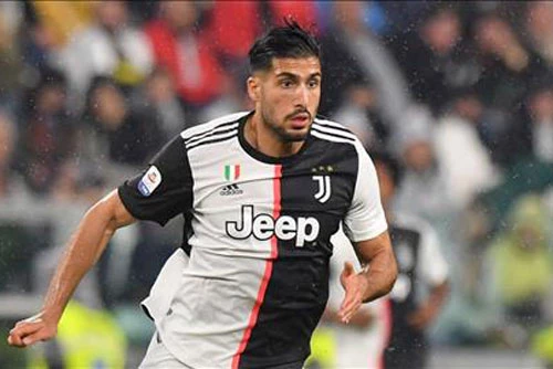 Juventus muốn đổi cầu thủ với PSG. Tờ Corriere dello Sport đưa tin, Juventus đã sẵn sàng nhượng lại tiền vệ Emre Can cho PSG. Đổi lại, đội bóng Pháp phải để tiền vệ Leandro Paredes đi theo hướng ngược lại.