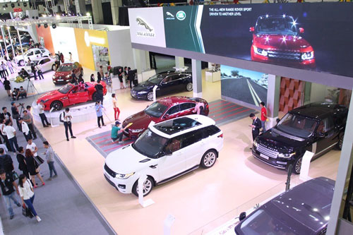 Ôtô đua nhau giảm giá hàng trăm triệu, dự báo năm 2020 còn rẻ hơn nữa?