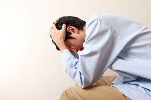 Đi làm cả tháng mới về một lần, nghe con nói tôi giận "phừng phừng" nhưng đêm ấy biết sự thật mới trách mình vô dụng