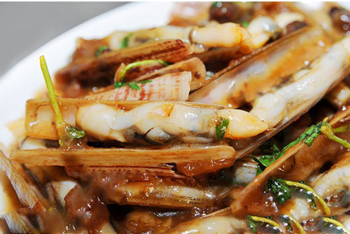 Ngon ngất ngây với món ốc móng tay xào tỏi ớt cay nồng ngày lạnh