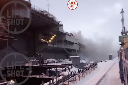 Thiệt hại từ vụ cháy tàu sân bay Kuznetsov của Nga lên tới 1,3 tỷ USD?