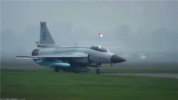 Trung Quoc ban tiem kich JF-17 Thunder cho Myanmar voi gia re khong tuong-Hinh-10