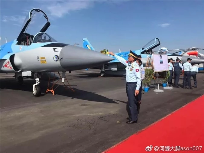 Trung Quoc ban tiem kich JF-17 Thunder cho Myanmar voi gia re khong tuong-Hinh-5