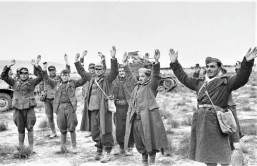 Hy hữu những trường hợp đầu hàng và bị bắt làm tù binh trong Thế chiến II