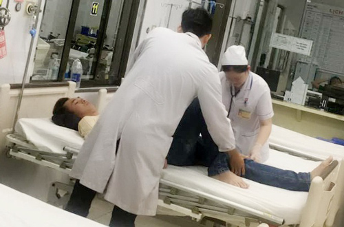 Hồ Việt Trung gặp sự cố té xuống sông, nhập viện cấp cứu vì nhiễm trùng đường ruột