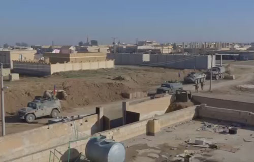 Quân cảnh Nga rầm rộ tiếp quản tiền đồn Mỹ bỏ lại tại Syria