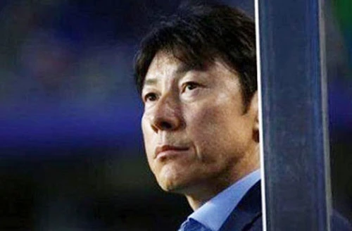 Ông Shin Tae Yong.