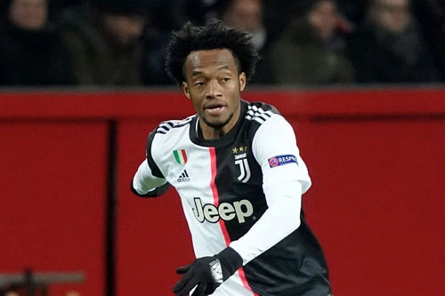 Hậu vệ phải: Juan Cuadrado (Juventus).