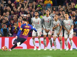 Messi hé lộ bí quyết hoàn thiện kỹ năng sút phạt