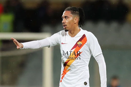 Trung vệ: Chris Smalling (AS Roma).