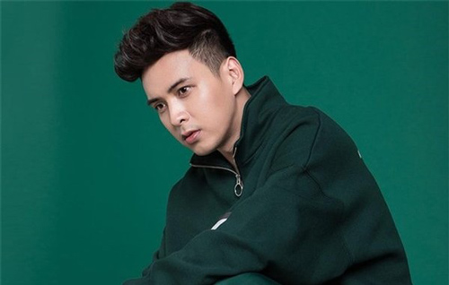 Giữa bão scandal nhạy cảm, Hồ Quang Hiếu lại gây chú ý với phát ngôn mới về tình yêu