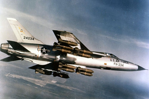 Số phận "Thần Sấm" F-105 Thunderchief của Mỹ trên bầu trời Việt Nam
